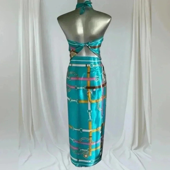 🆕Luxury Satin Scarf Top &  Wrap Skirt - Picture 1 of 14